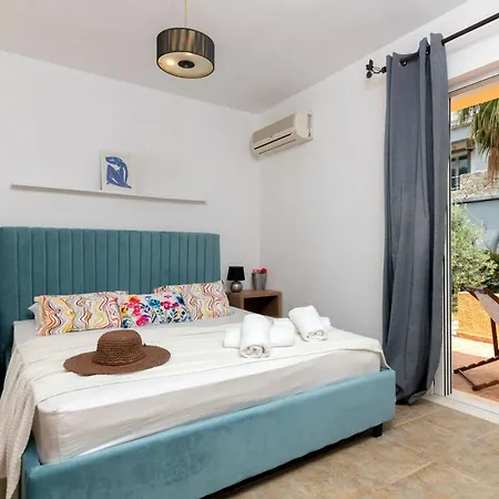 Niki's House * أليكيس