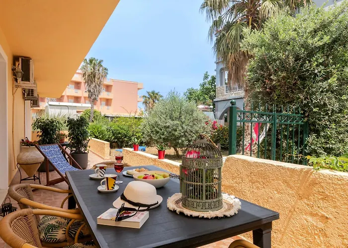 Апартаменты Niki's House *